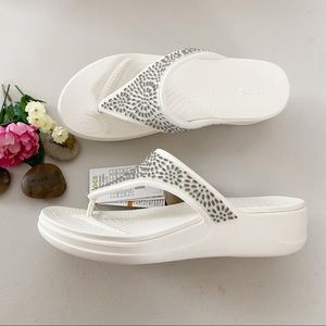 Crocs  Monterey Diamante Wedge Oyster/Champagne